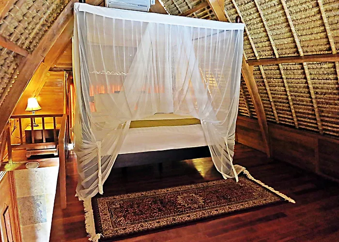 S Hidden Valley Bali 4*